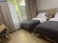 Motuo Shanhezhijian Boutique Hotel