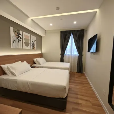 Karasky Hotel Hotels near Arulmigu Sri Maha Karumari Kulathambal Temple Simpang Ampat , Seberang Perai