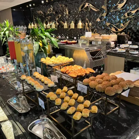 THE AMBER HOUSE SHENZHEN Отели рядом с достопримечательностью «Штаб-квартира компании Huawei»
