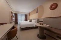 Orange Hotel (Nanjing Zhongshanling Zijin Zhong Aili Hotel) Отели в г. Мавзолей Сунь Ятсена