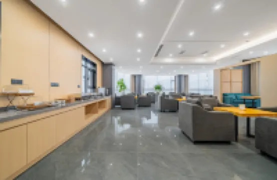 Xierlai Hotel (Ya'an Tianquan 318 National Highway)