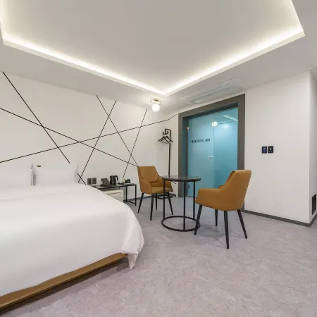 HOTEL166
