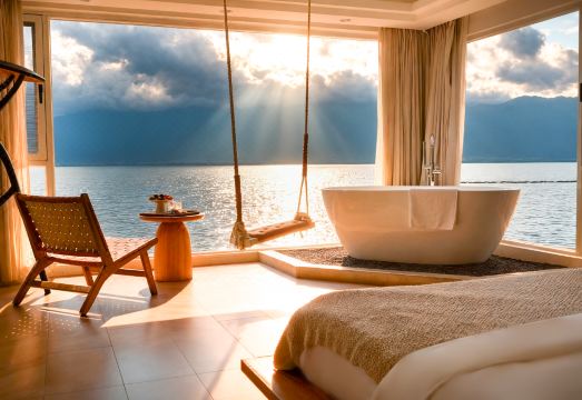 Yujiaren Seaview Resort Hotel의 해변 뷰 욕조