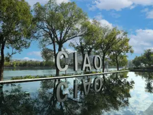 โรงแรมลี่ริเวอร์ CIAO (เขางวงช้าง กุ้ยหลิน)