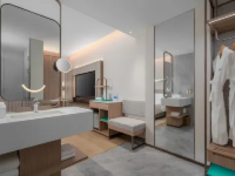 Holiday Inn Shaoguan Shaozhou City Hotels in Shaoguan