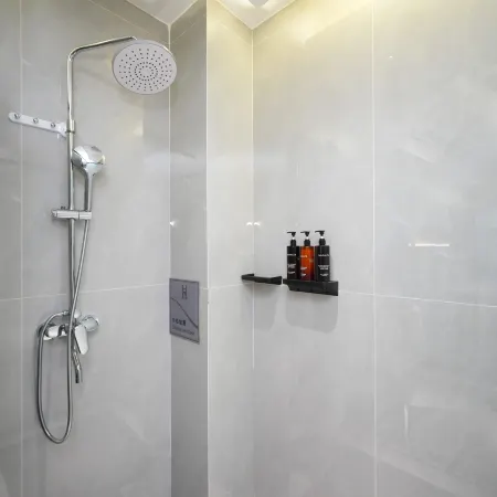 Xinping Xinyue Hotel
