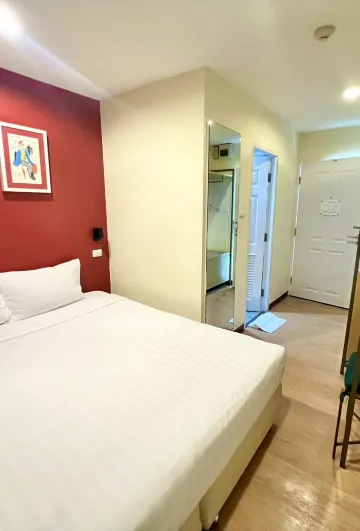 ห้องเอ็กเพรส เตียงใหญ่หรือเตียงแฝด