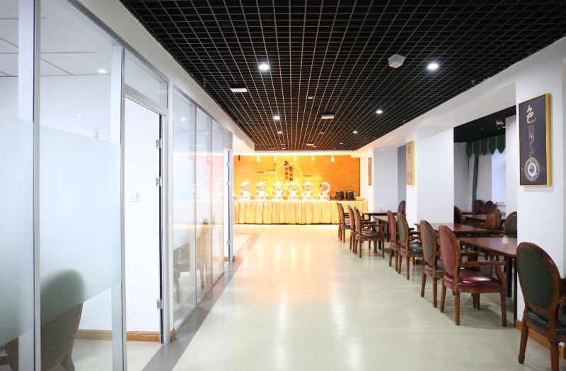 Harbin Zhenning Hotel (Central Street Subway Station Sophia Church Branch) photo 2
