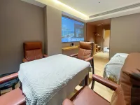 Xiangfeng Hotel (Teng Central City) Hotels in Teng County