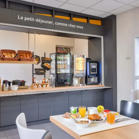 B&B Hotel Saint-Witz