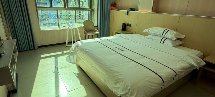 Yuxiang Hotel Các khách sạn ở Định An