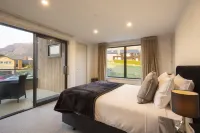 Beautiful 3 bedroom home | Hot Tub | Stunning View - Homestays