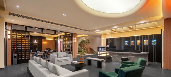 Yinmo Resort Hotel (Huangshan Yixian Hongcun Scenic Area Branch) Hotels in Qianxian