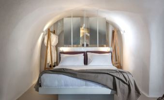 Nefeles Luxury Suites