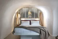 Nefeles Luxury Suites - Balkon