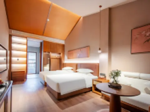 Wugongshan Fondney Hot Spring Hotel โรงแรมในอันฟู