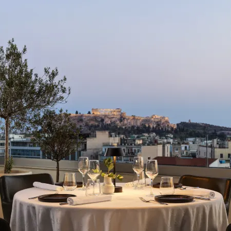 Titania Hotel