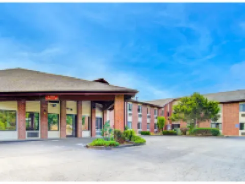 Capital O Amerihost Inn and Suites Fulton Hwy 54 MO Hotels in Fulton