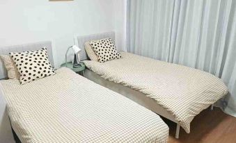 【YUME】 Matsuyamachi 301/Family-Friendly Apt with Kids Room & Kitchen | Near Namba/Shinsaibashi