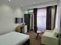 SHOHIZINDA HOTEL - 2 星級