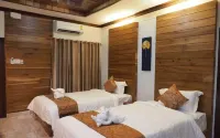 Khum Sai Ngam Hotel & Resort