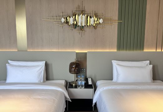 차이나타운 호텔 모던한 로비 인테리어