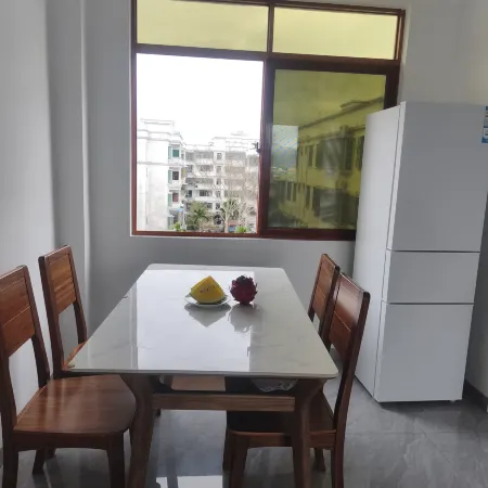 Baoting Mountain View 2BR Suite with Spacious Terrace