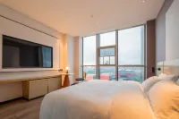 Pink ink Hotel intercity