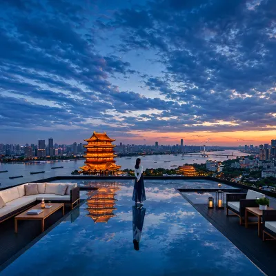 Nanchang • Tengwang Pavilion SOULMATES • AWAKENING | Cinema-themed Light Residence Hotel Hotel dekat Dinggong Road South