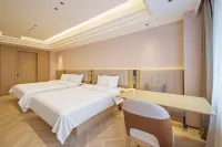 Starway Hotel (Harbin Convention and Exhibition Center Wanda Plaza Branch） Hotels in Harbin