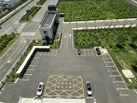 Longjing Yanghang Hotel - parking