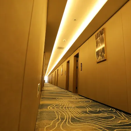 Shuangjiang Qianyi Hotel
