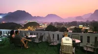 West Water Hotel - parcheggio
