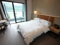 Huoshan Junlin Hotel