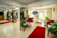 Hotel La Garden - parkir