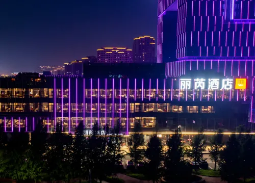 Radisson RED Hotel Jingjiang Financial Business District