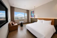 Haidi Youshe Hotel (Licun Subway Station Licun Commercial Street) - 4 stelle