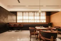 Landu Baogeli Hotel (Guiyang Yunyan Future Ark) - بار
