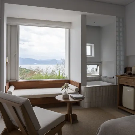 Chengjiang Chiliu Full Lakeview Boutique Stay (Fuxian Lake Xiaowan Village)