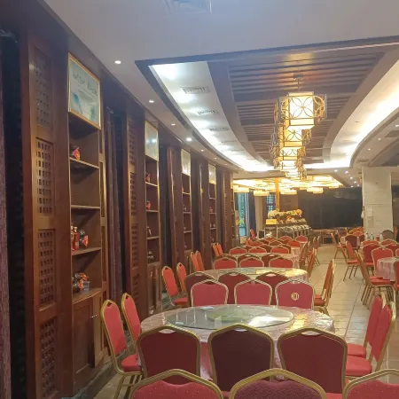 Youchao Selected Theme Hotel