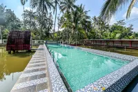 RedDoorz Syariah @ Saung Situraja Sumedang - Kolam Renang