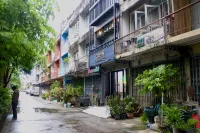 Crew Bangkok Hostel - خدمة نقل من وإلى المطار