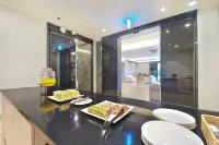 Changwon Palyongdong Hound Hotel Changwon Terminal - 3-Sterne