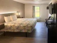 Motel 6 Fancy Gap, VA - 2-Star