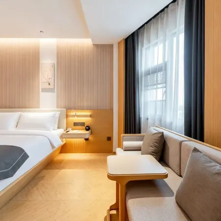 Jianguo HIDDEN Hotel (Shanghai Pudong New International Expo Center Fanghua Road Subway Station)