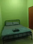 Roomstay ChekGu (1 Queen) - Wi-Fi