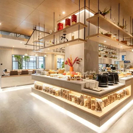 28 Degree Quan Hotel (Zhangzhou High-speed Railway Station Southwest Medical University Branch)