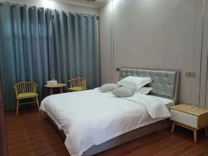 Xinfeng Yaqu Homestay