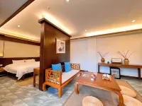 Lotus Yard Zen Hotel