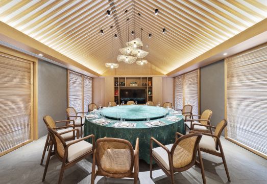 Chengdu Wenjiang Right Bank Swan Lake Homestay